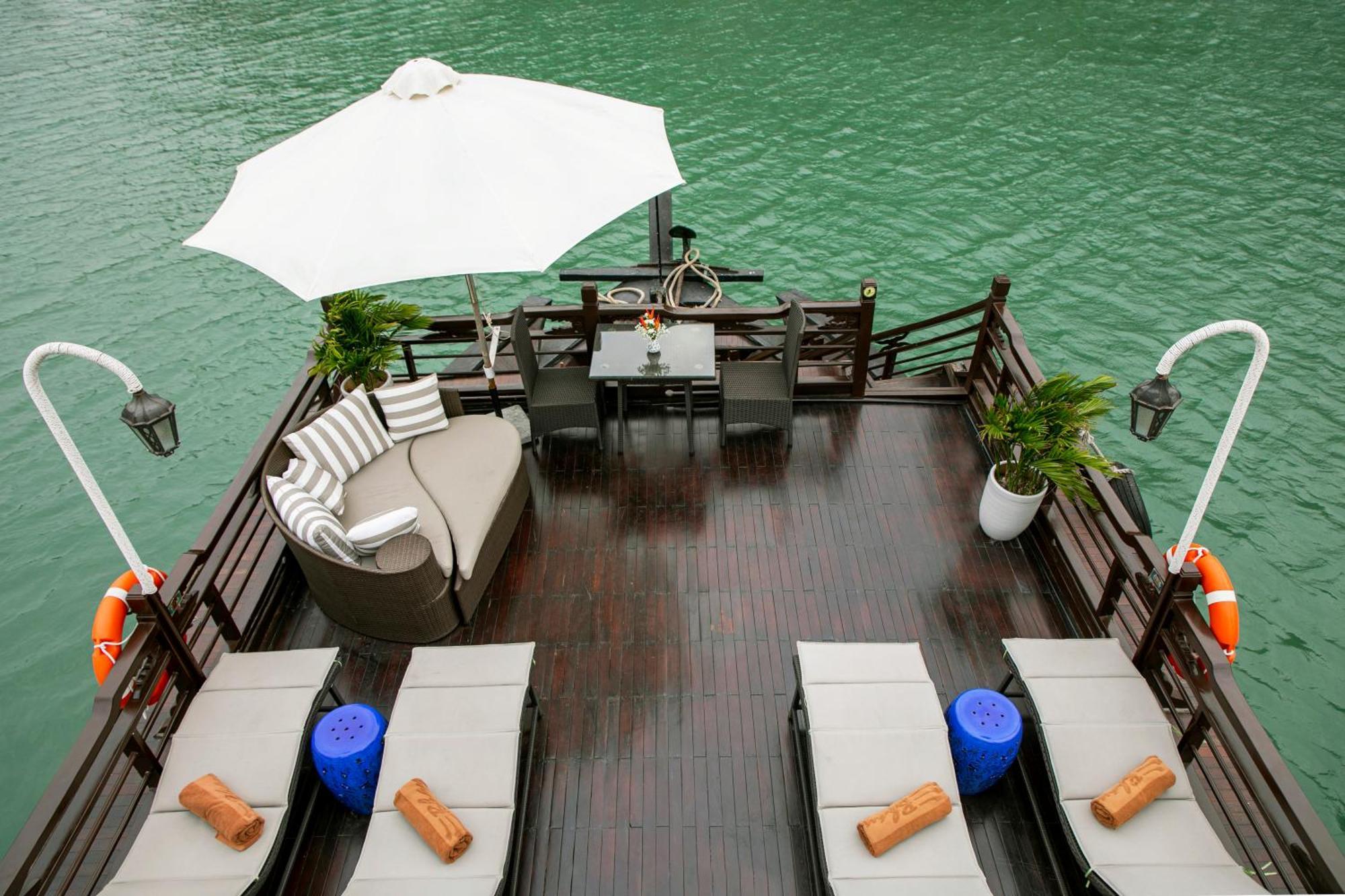 Bhaya Legend Cruises Hotell Ha Long Rom bilde